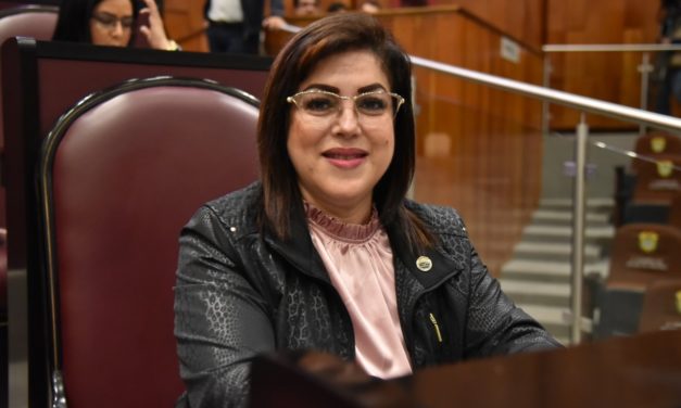 Adelanto de participaciones federales rescatarán a municipios abandonados por gobiernos priístas y panistas: Rosalinda Galindo