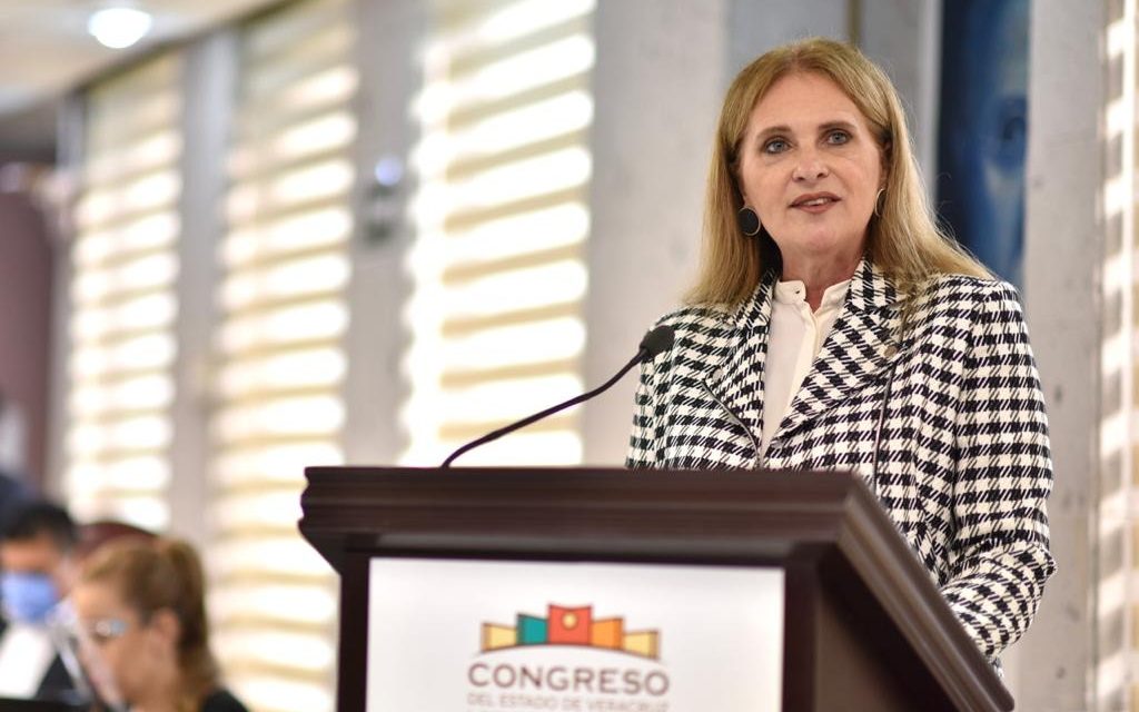 Propone diputada emisión de documento de identidad para menores de edad