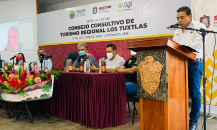 Reconocen a Gómez Cazarín por el proyecto “lostuxtlas.travel”