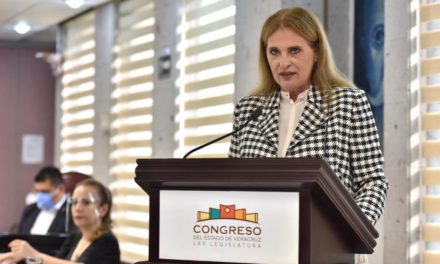 Solicita María Candelas Francisco licencia al cargo de diputada