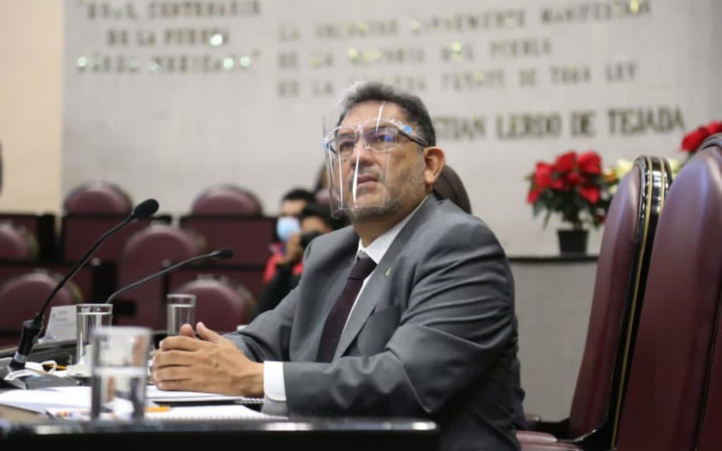 Rinde Amado Cruz Malpica Segundo Informe de Actividades Legislativas