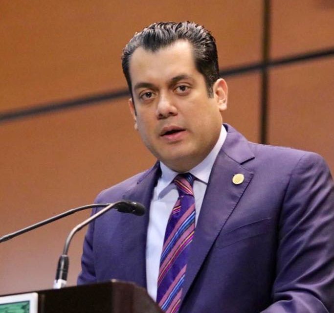 AMLO encarta a Sergio Gutiérrez Luna para Veracruz