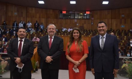 Reelige Congreso a Domingo Bahena como Secretario General