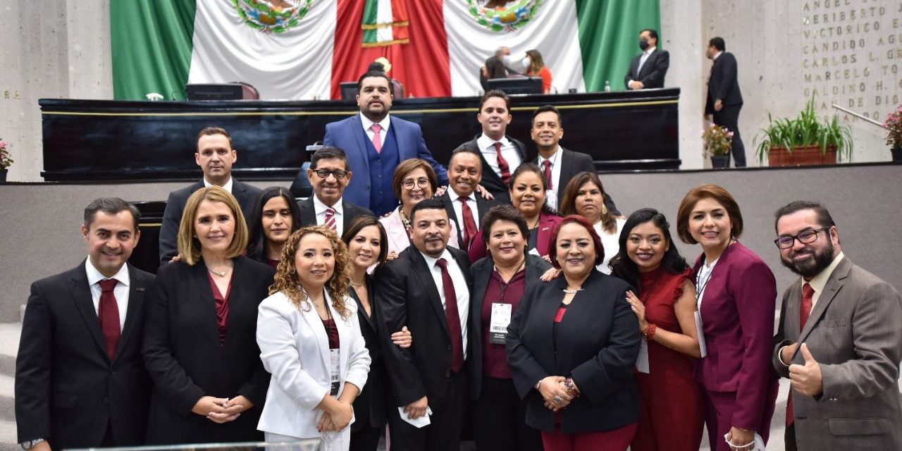 Quedan constituidos tres grupos legislativos en el Congreso local