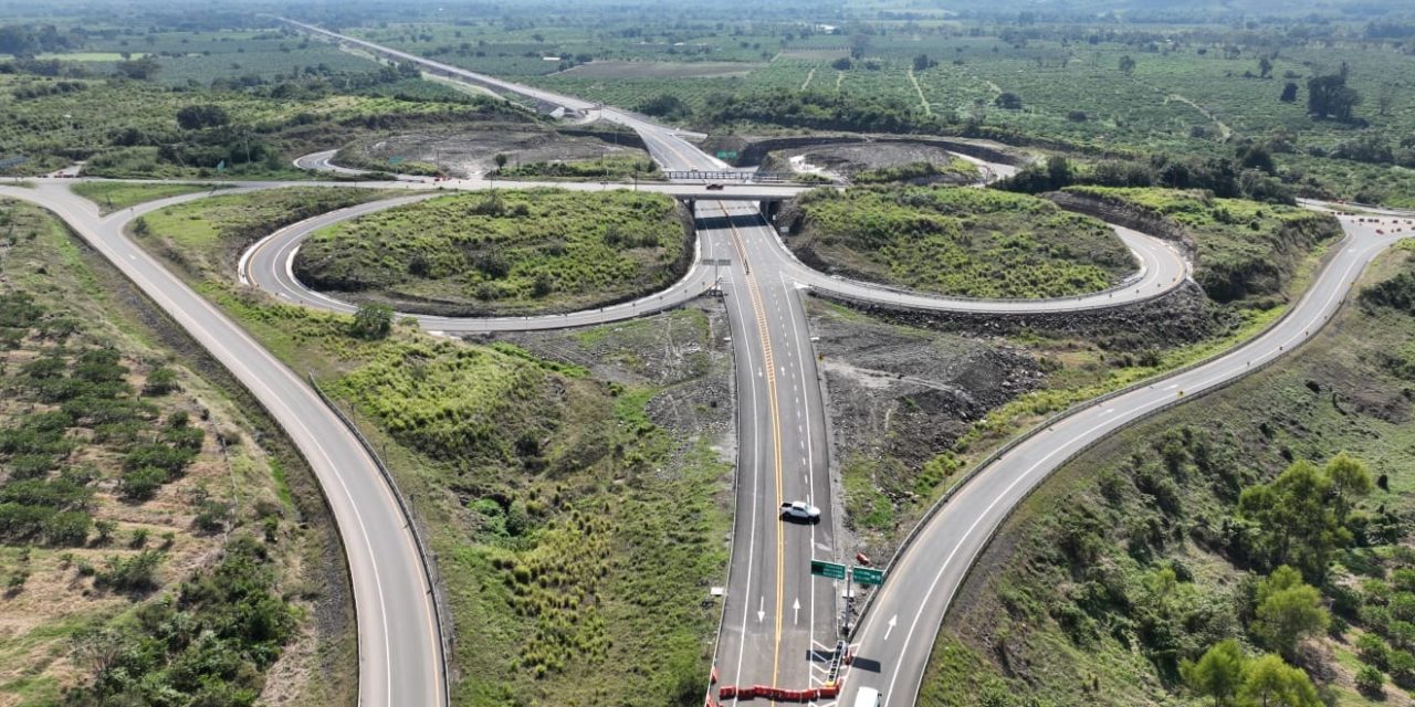 Estrenando autopista