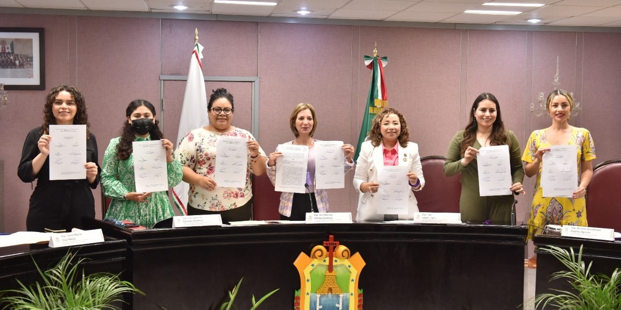 Emite Comisión Especial Convocatoria para el Premio Estatal de la Mujer 2022