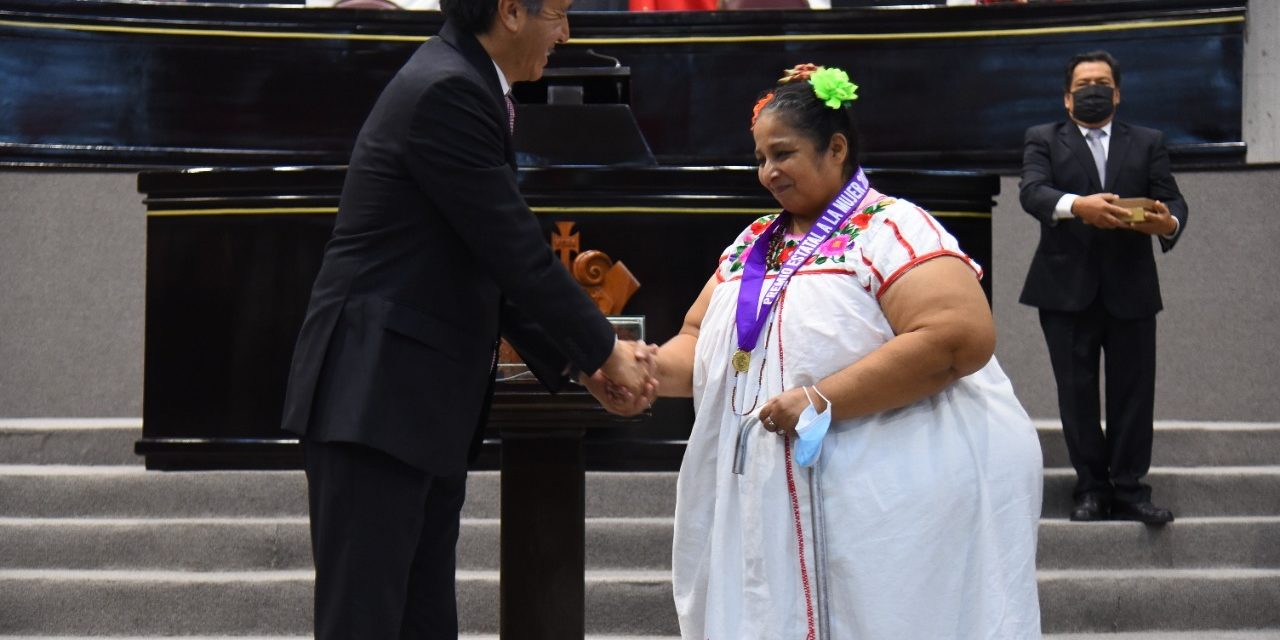 Martha Soledad Gómez Atzin, Premio Estatal a la Mujer 2022