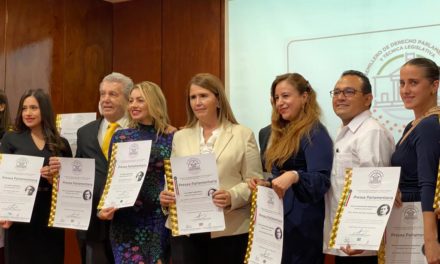 Participa Congreso en aniversario del Semillero de Derecho Parlamentario de la UV