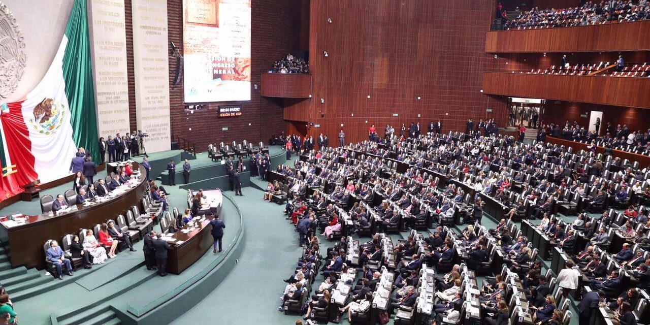 <strong>Diputados reculan y discutirán reformas en Comunicación Social</strong>