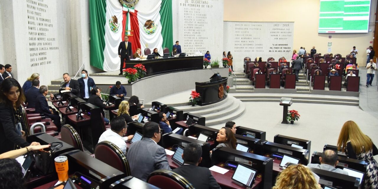 Crean en el Congreso el Grupo Legislativo Mixto PRI-Independiente