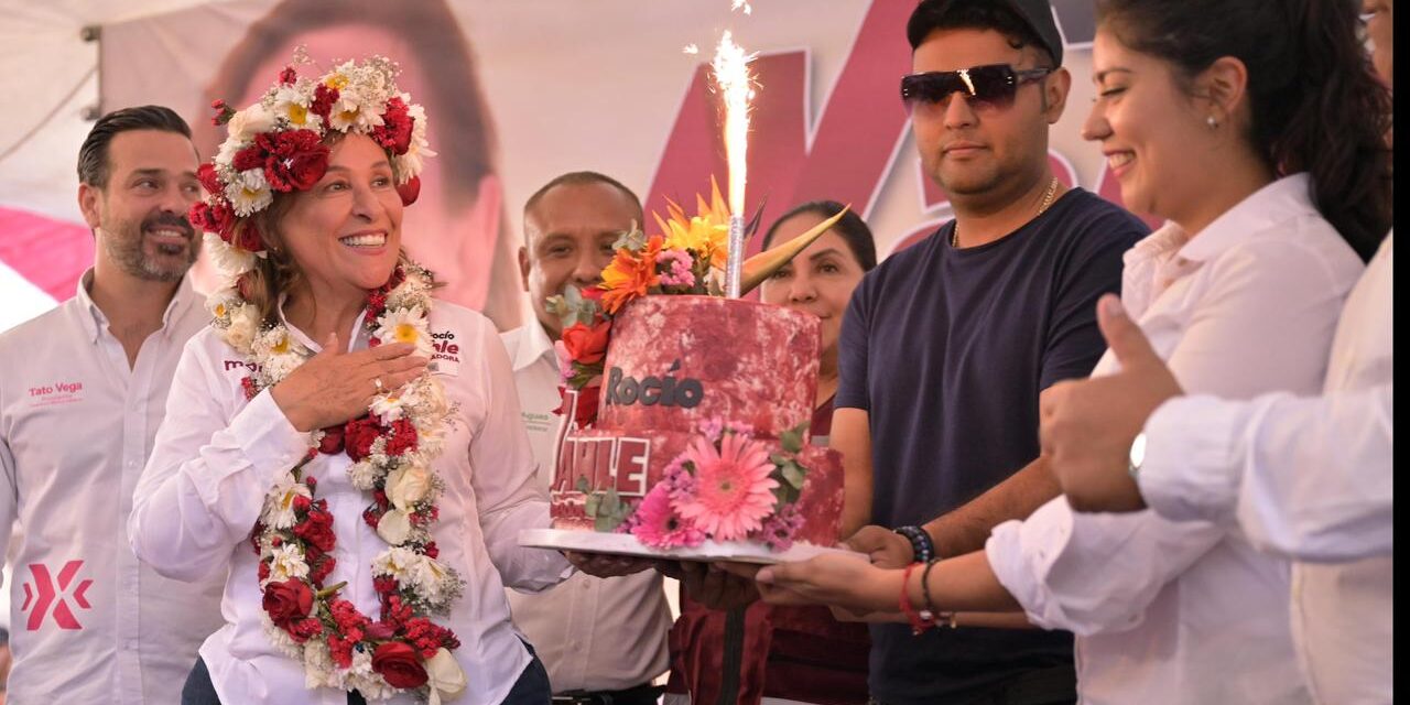 CIUDAD MENDOZA FELICITA A ROCÍO NAHLE POR SU CUMPLEAÑOS