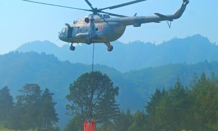 Reinicia operaciones de combate a incendio en Quimixtlán en límites con Ixhuacán de los Reyes