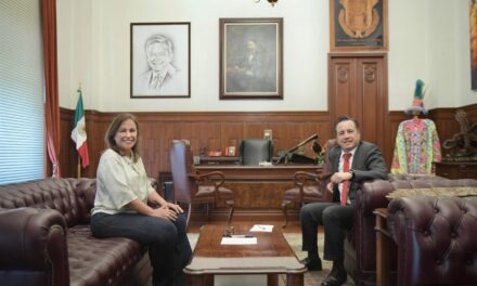 Se reúne Rocío Nahle con Cuitláhuac García, este lunes, en Palacio de Gobierno