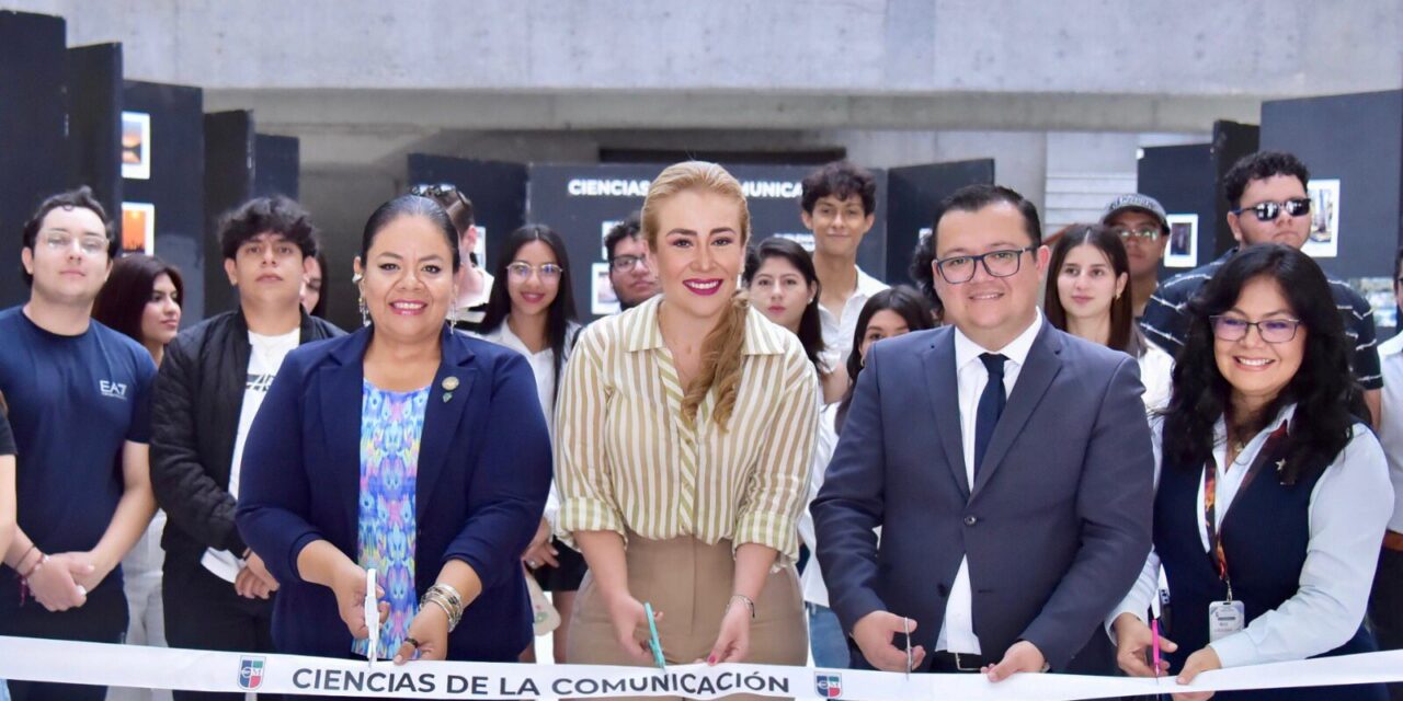 Inauguran en el Congreso la exposición fotográfica Emblemas de Veracruz