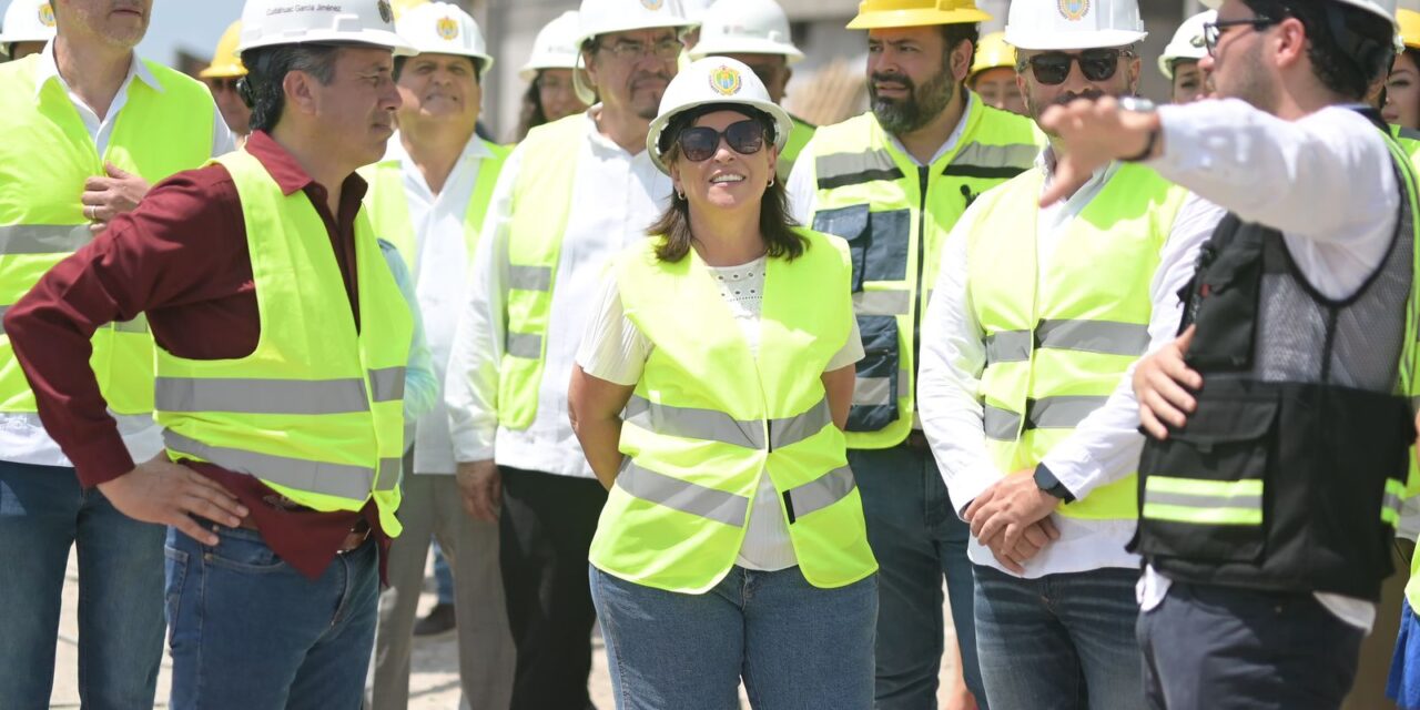 Recorren Cuitláhuac García y Rocío Nahle obras del Estadio e Ilustre Instituto Veracruzano