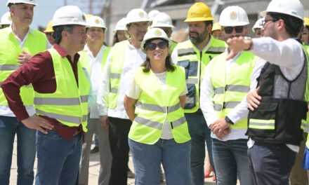 Recorren Cuitláhuac García y Rocío Nahle obras del Estadio e Ilustre Instituto Veracruzano