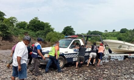 Mueren ahogados mujer y una menor tras ser arrastrados por la corriente del río en Cotaxtla