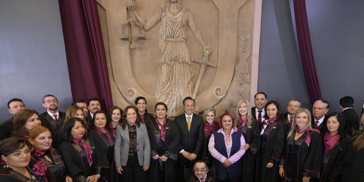 Celebra Veracruz bicentenario del Poder Judicial y su inicio como estado libre y soberano