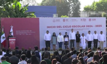 Inician clases más de 300 mil estudiantes de Educación Media Superior en Veracruz