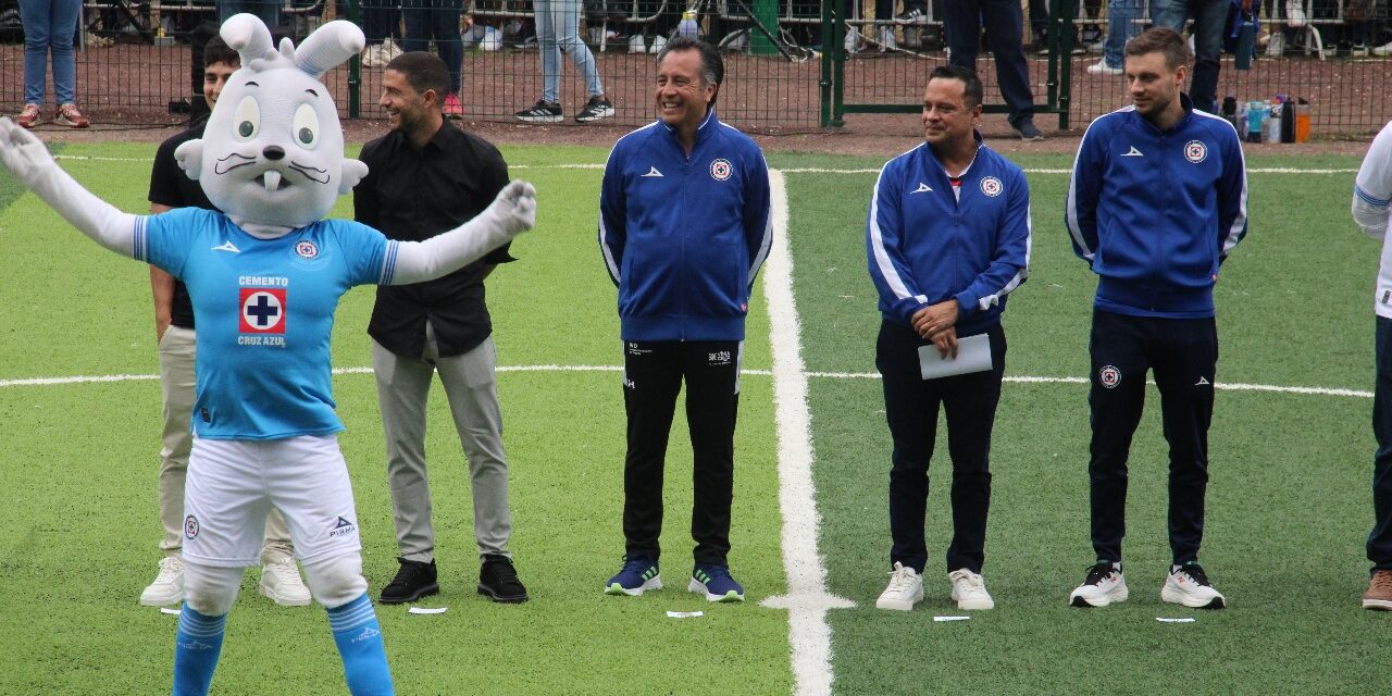 Llega Cruz Azul a “Molinos de San Roque”, inauguran unidad deportiva