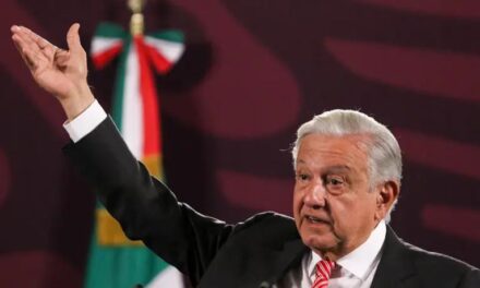 Desconoce AMLO si Yunes Márquez apoyará a MORENA para aprobar reforma al Poder Judicial