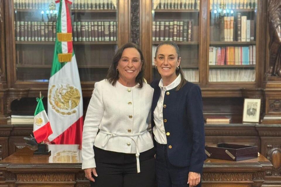 Presidenta Claudia Sheinbaum recibe a Rocío Nahle en Palacio Nacional