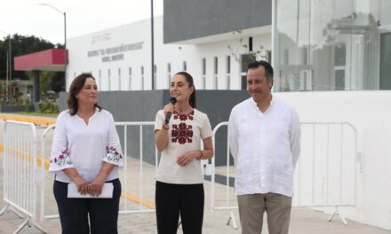 Arriba presidenta Claudia Sheinbaum a hospital de Nautla