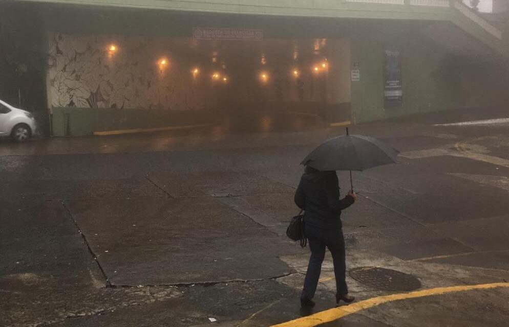 Continúan condiciones para lluvias en el sur del estado, así como heladas en zonas altas