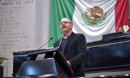 Exhorta diputado a autoridades a invertir en remodelación de bibliotecas