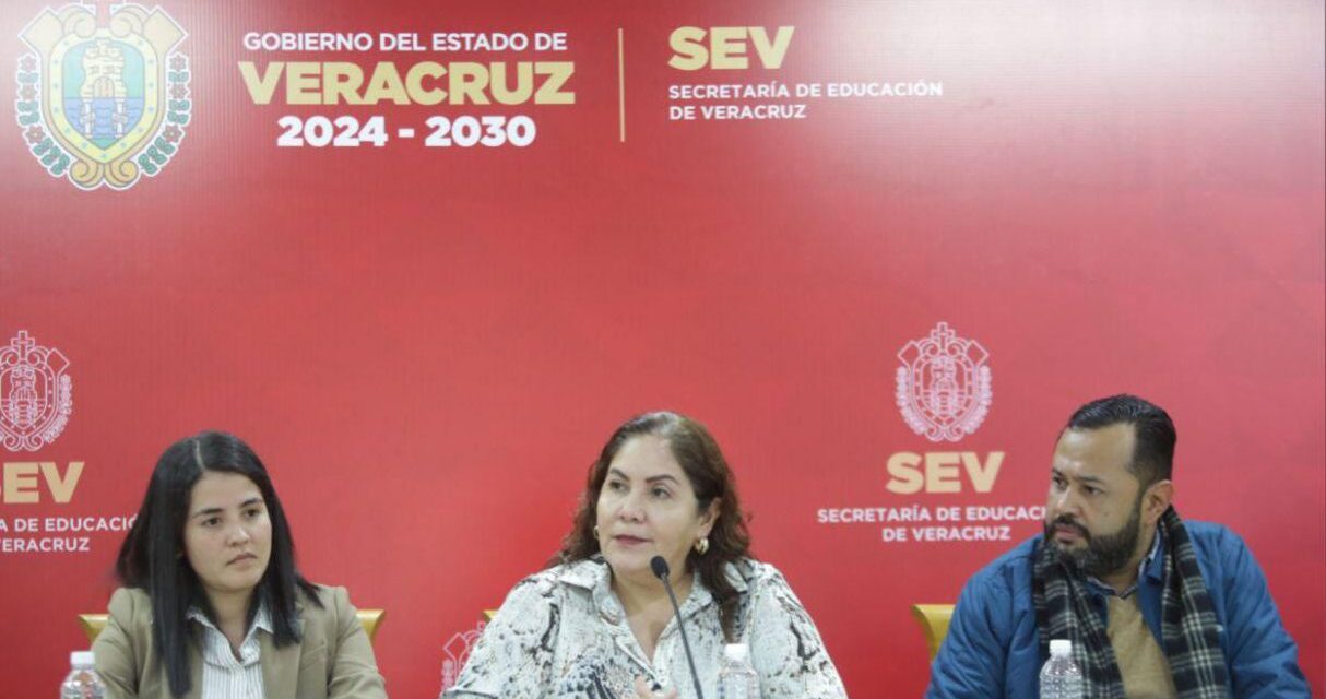 En el primer trimestre del año, 10 municipios izarán bandera blanca contra el analfabetismo: SEV