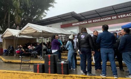 Toma de SEV afecta a los mismos maestros y estudiantes, dirigentes se precipitaron